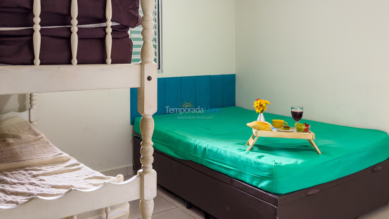 Casa para aluguel de temporada em Mongaguá (Jardim Praia Grande)