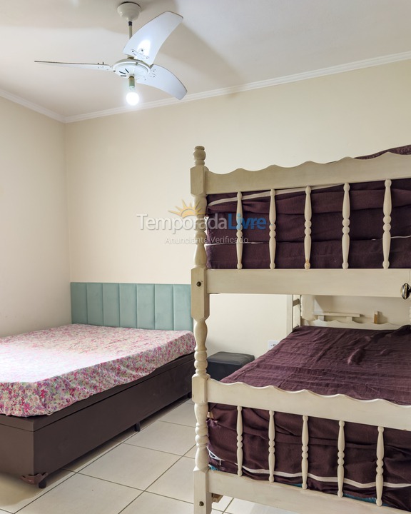 Casa para aluguel de temporada em Mongaguá (Jardim Praia Grande)