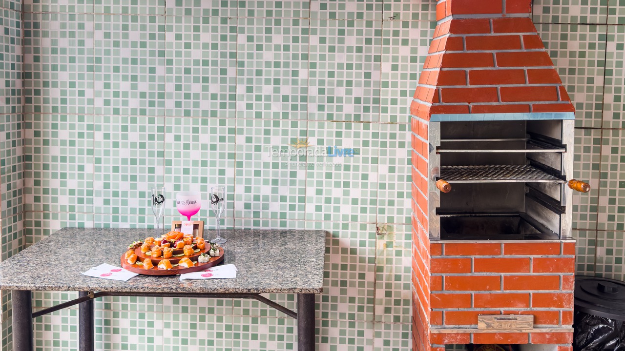 Casa para aluguel de temporada em Mongaguá (Jardim Praia Grande)