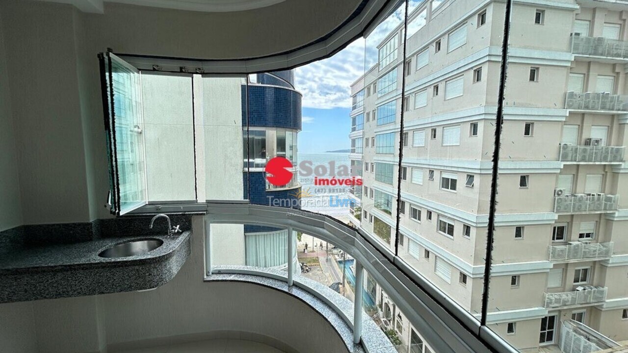 Apartamento para aluguel de temporada em Itapema (Meia Praia)