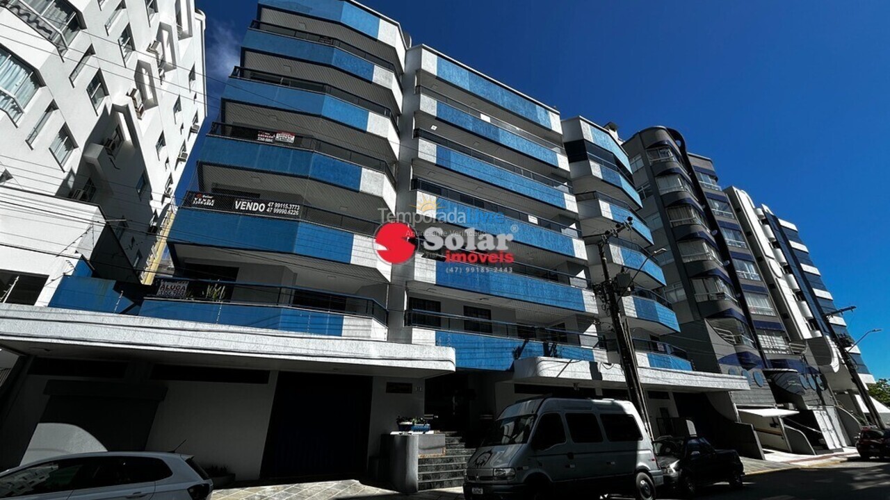 Apartamento para aluguel de temporada em Itapema (Meia Praia)