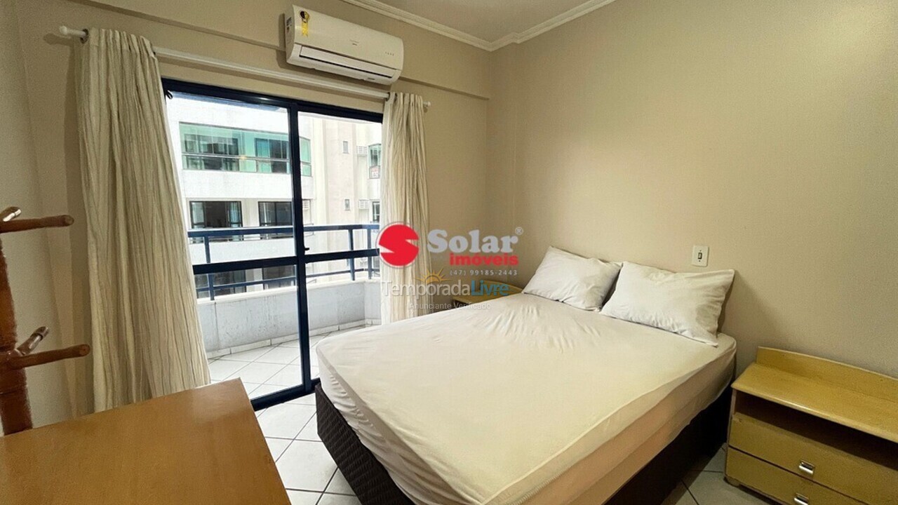 Apartamento para aluguel de temporada em Itapema (Meia Praia)