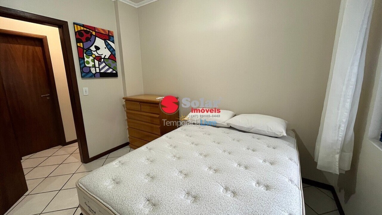 Apartamento para aluguel de temporada em Itapema (Meia Praia)