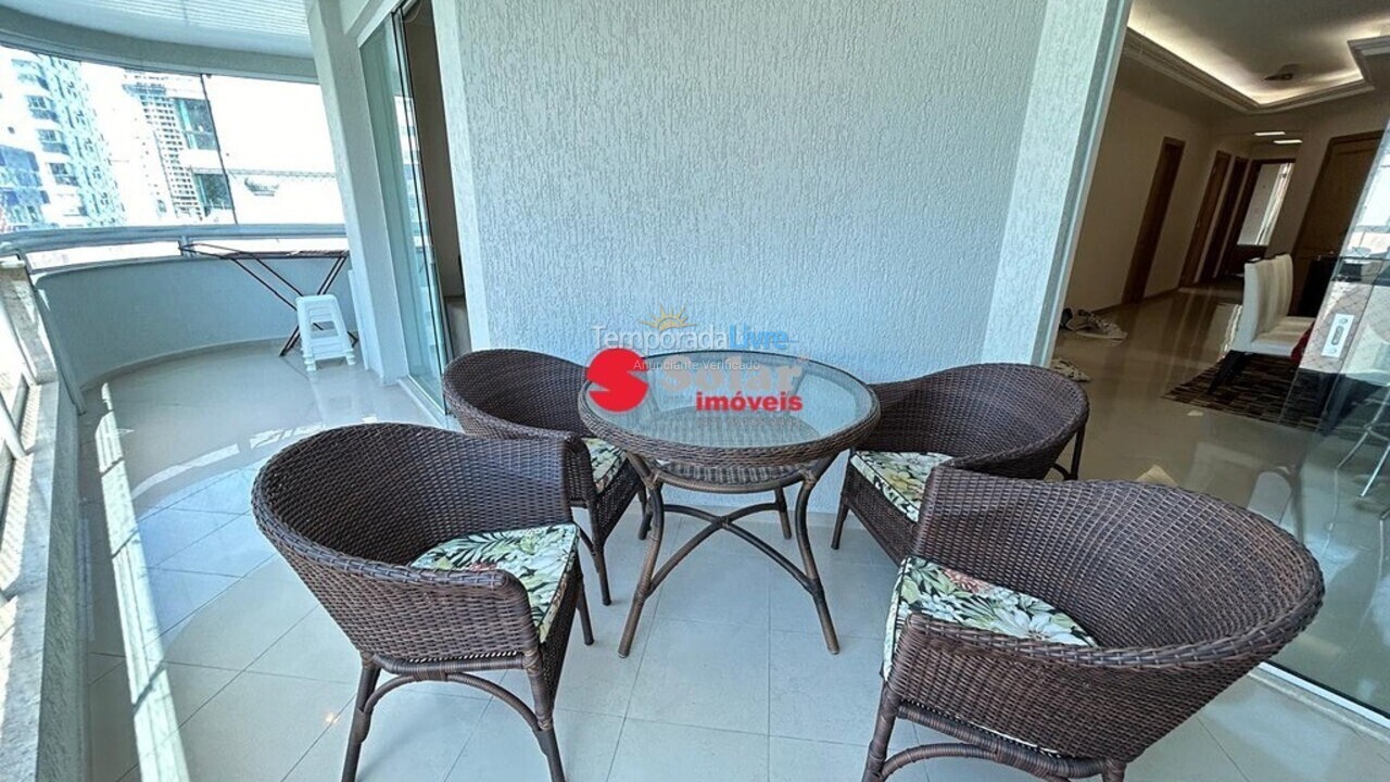 Apartamento para aluguel de temporada em Itapema (Meia Praia)