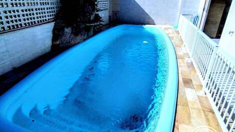 4-bedroom house for up to 14 people two blocks from the sea. SEASONAL