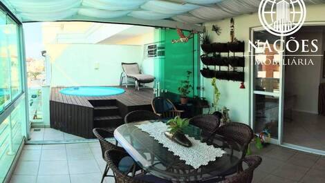 Penthouse de 3 dormitorios a media cuadra del mar / Vista lateral al mar...