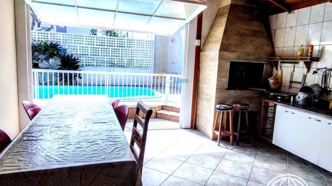 House for vacation rental in Florianopolis (Canasvieiras)