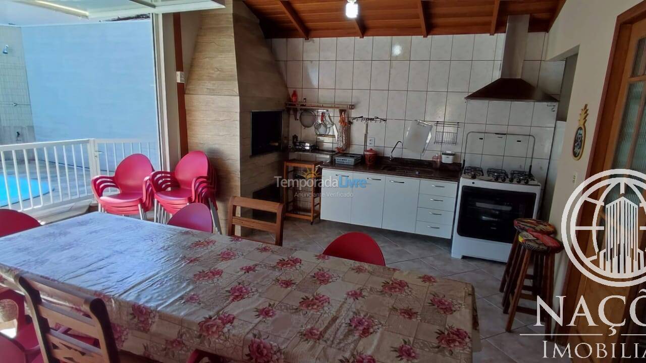 House for vacation rental in Florianopolis (Canasvieiras)