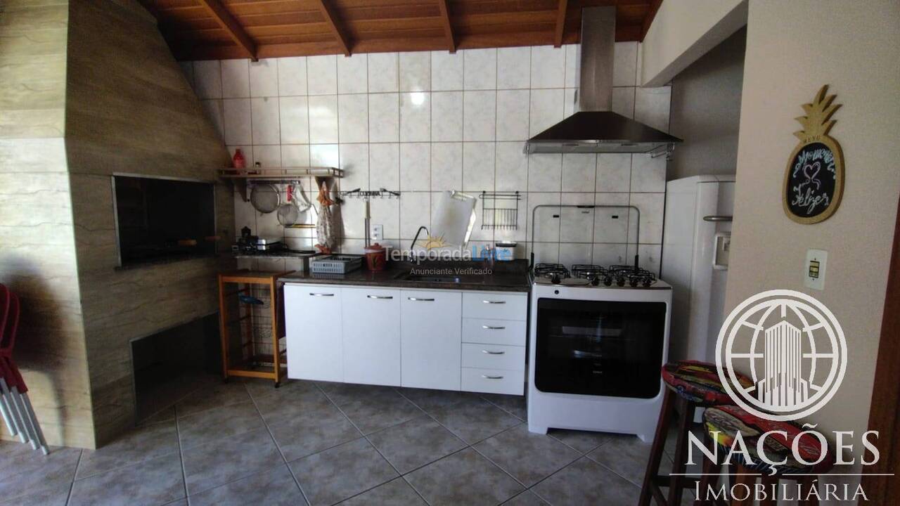 House for vacation rental in Florianopolis (Canasvieiras)