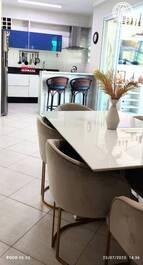 Penthouse de 3 dormitorios a media cuadra del mar / Vista lateral al mar...