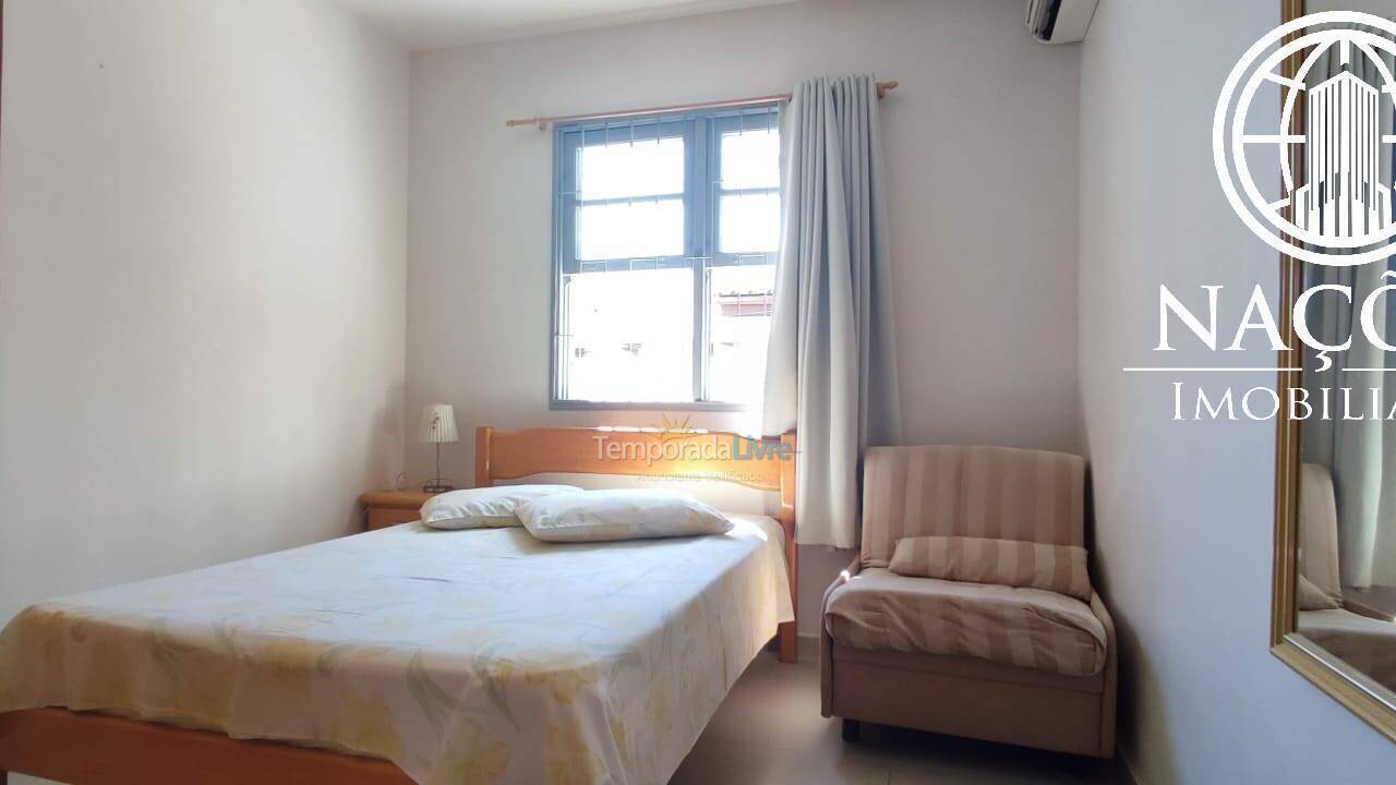 Casa para aluguel de temporada em Florianopolis (Canasvieiras)