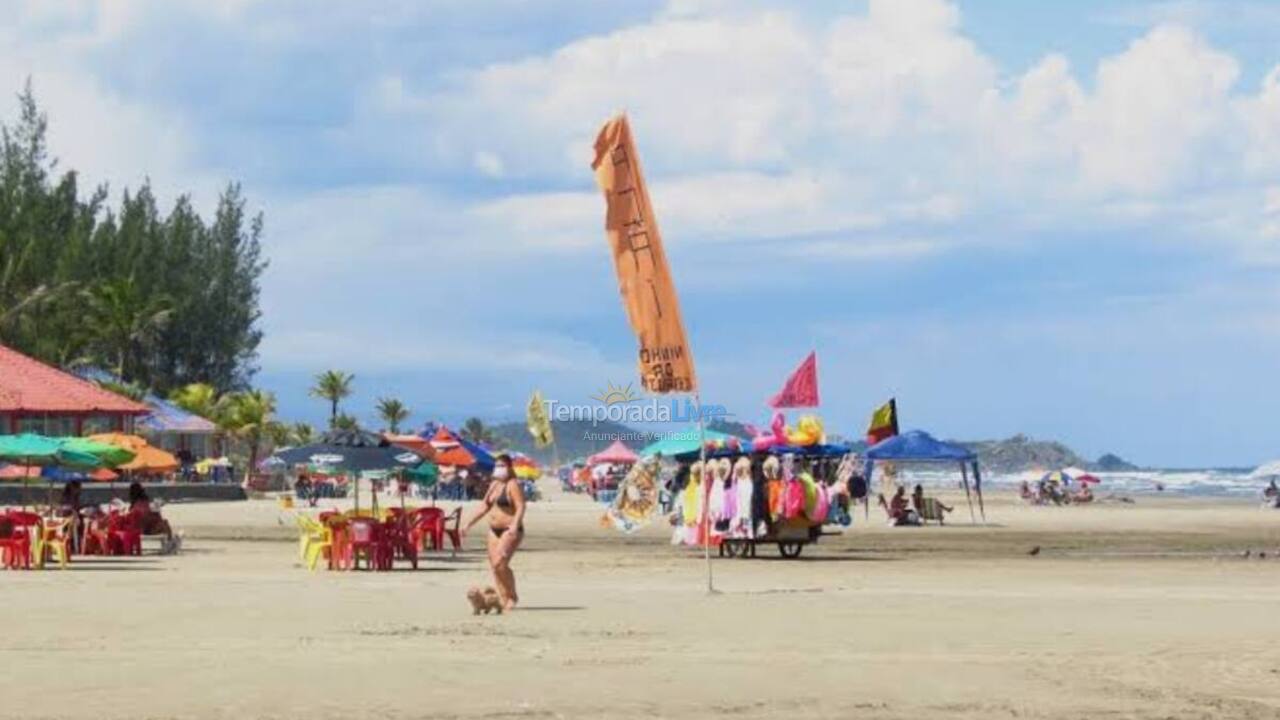 Casa para aluguel de temporada em Itanhaém (Bopiranga)