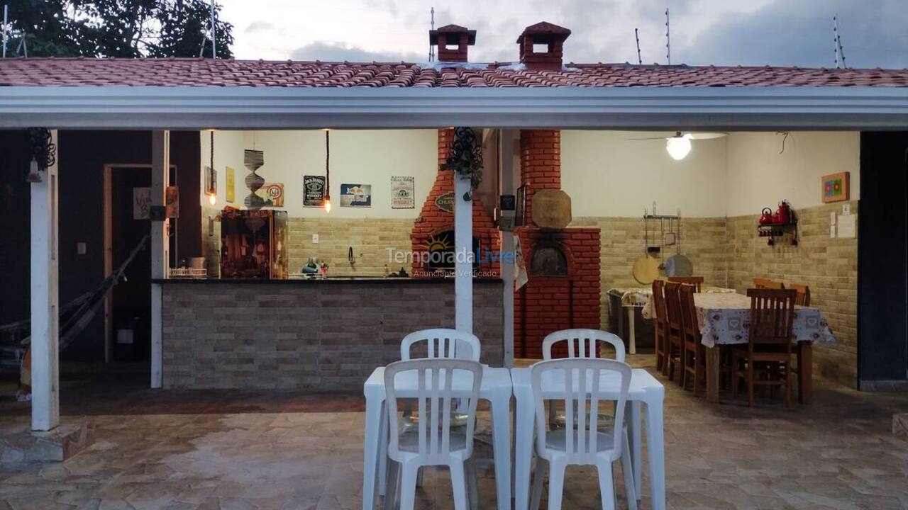 Casa para aluguel de temporada em Itanhaém (Bopiranga)