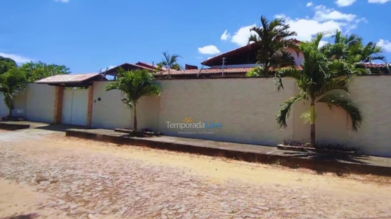 Casa para aluguel de temporada em Caucaia (Cumbuco)
