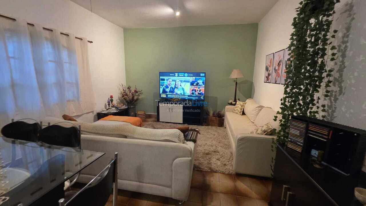 Granja para alquiler de vacaciones em Cotia (Recanto Verde)