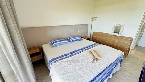 Apartamento TOP de frente ao mar na Praia Brava, Florianópolis.