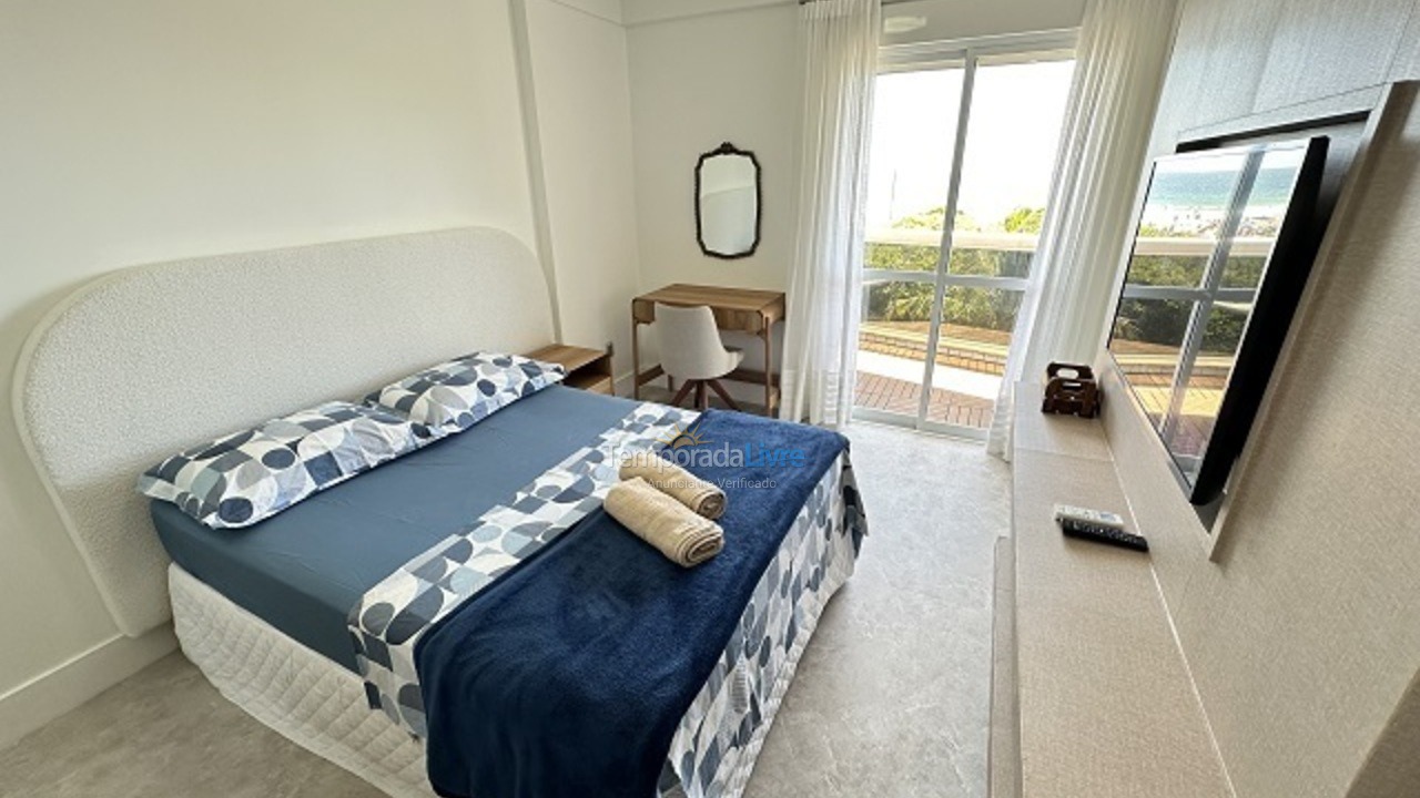 Apartamento para aluguel de temporada em Florianópolis (Praia Brava)