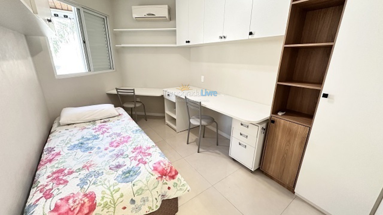 Apartamento para alquiler de vacaciones em Florianópolis (Praia Brava)