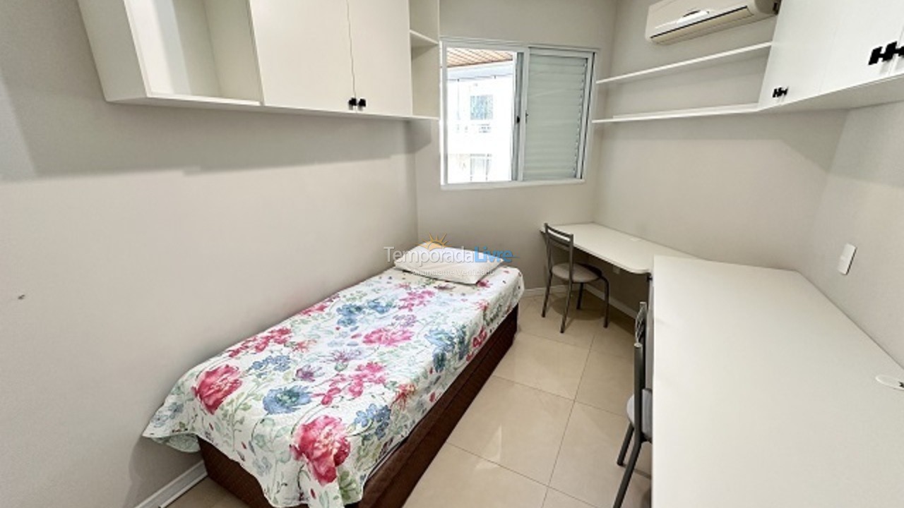 Apartamento para alquiler de vacaciones em Florianópolis (Praia Brava)