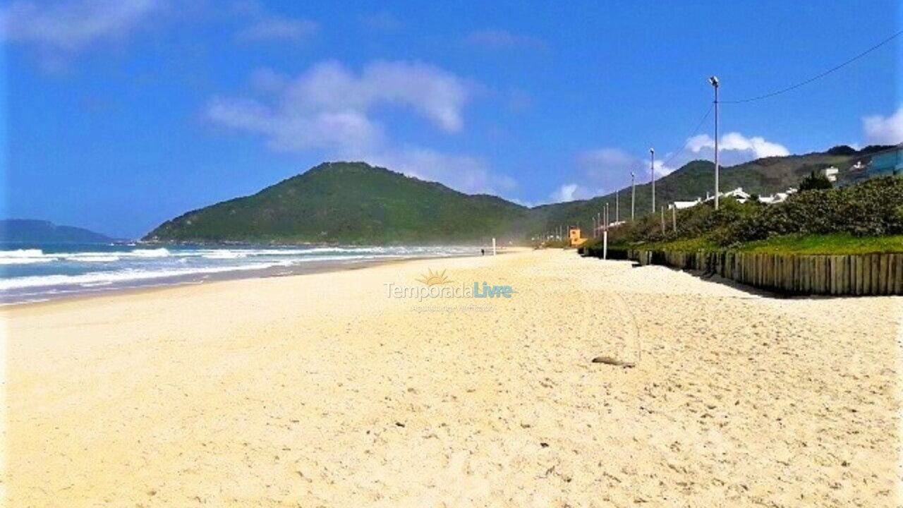 Apartamento para alquiler de vacaciones em Florianópolis (Praia Brava)