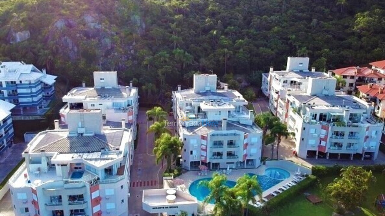 Apartment for vacation rental in Florianópolis (Praia Brava)
