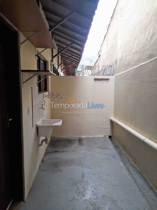 Casa para aluguel de temporada em Caraguatatuba (Martim de Sá)