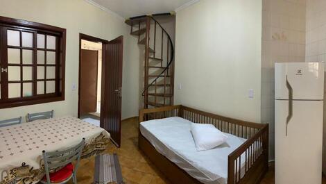 Chalé Caraguá- 4 pessoas