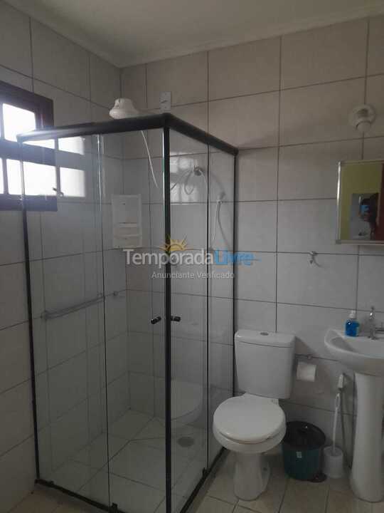 Casa para aluguel de temporada em Caraguatatuba (Martim de Sá)