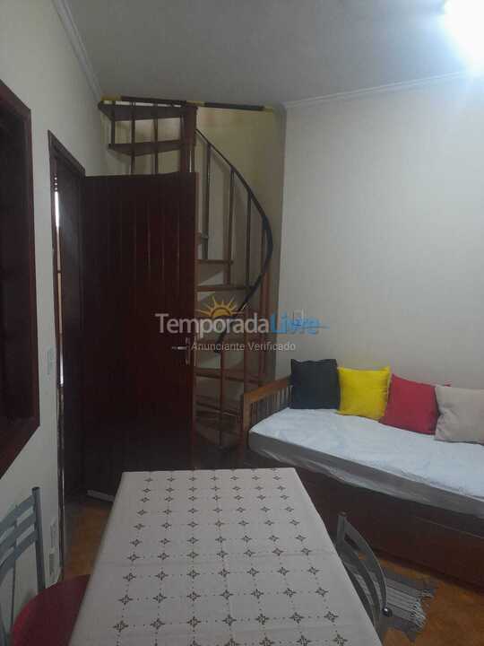 Casa para aluguel de temporada em Caraguatatuba (Martim de Sá)