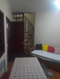 Chalé Caraguá- 4 pessoas