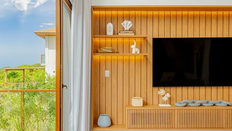 Casa Alto Padrão 6 Suítes com Diarista Inclusa e Carregador de...