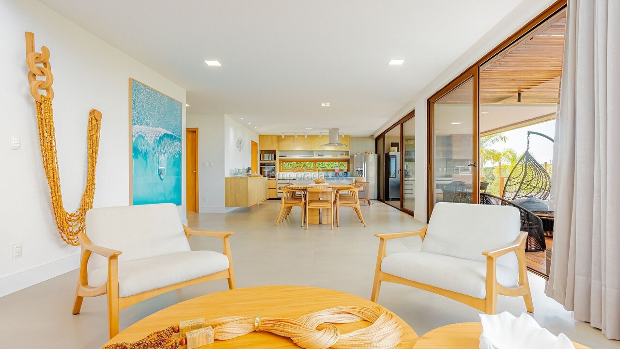 Casa para aluguel de temporada em Mata de São João (Praia do Forte)