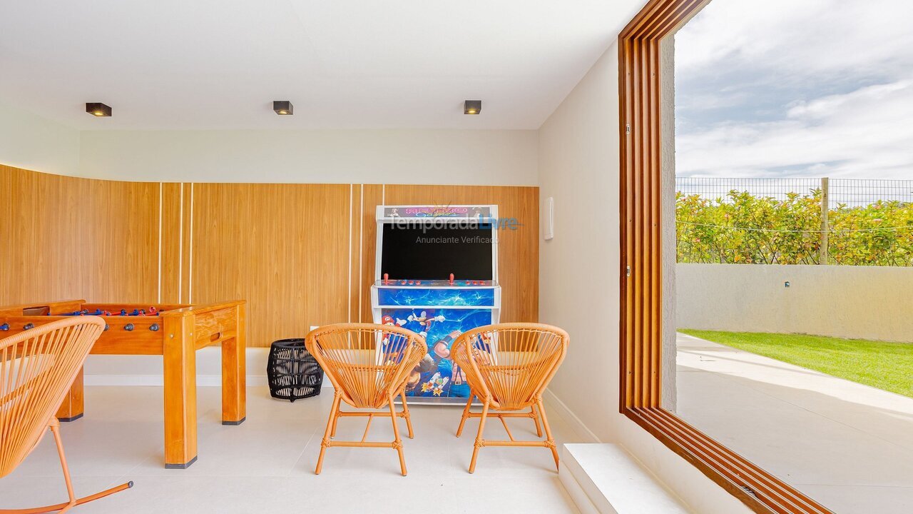 Casa para aluguel de temporada em Mata de São João (Praia do Forte)