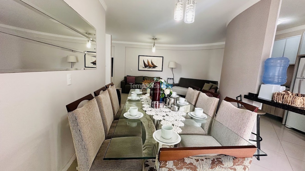 Apartamento para aluguel de temporada em Bombinhas (Praia de Bombas)