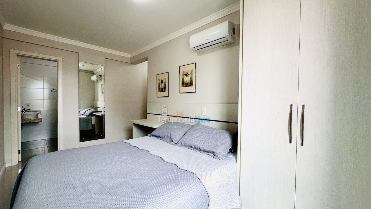 Apartamento para aluguel de temporada em Bombinhas (Praia de Bombas)