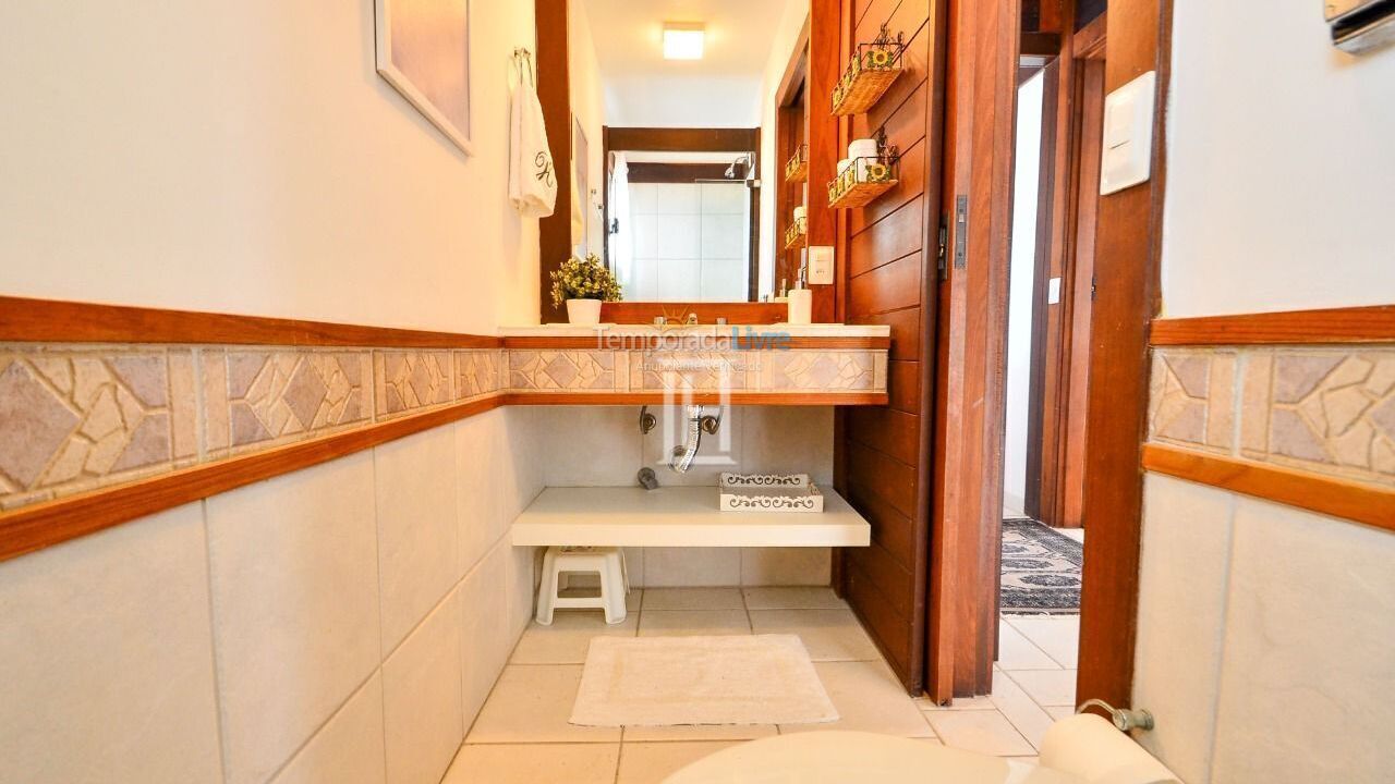 House for vacation rental in Florianopolis (Jurerê Internacional)