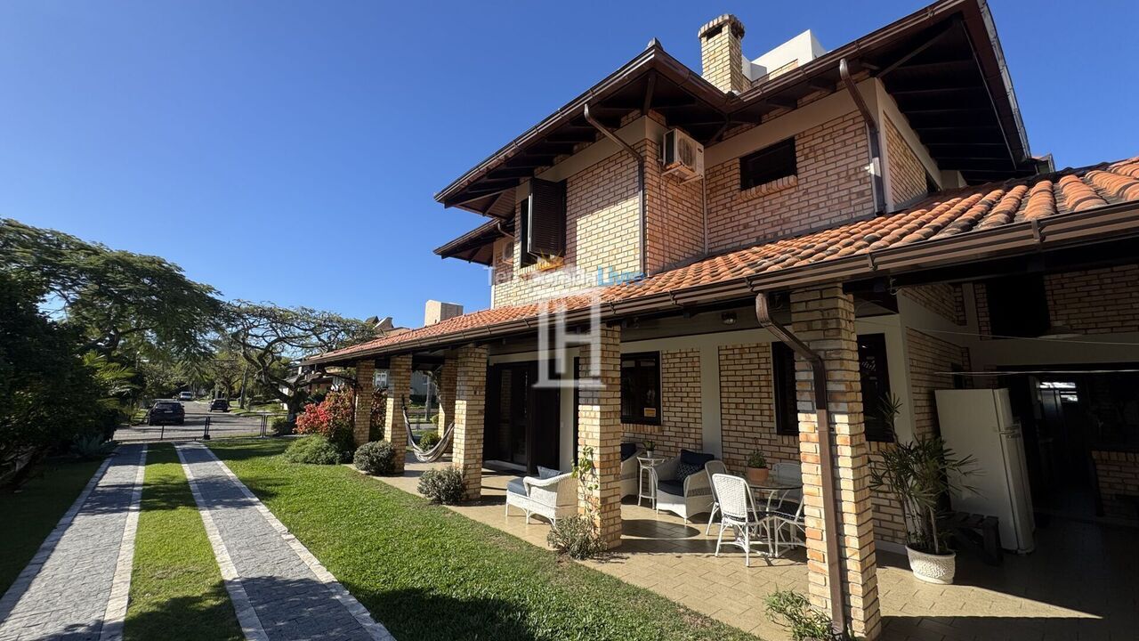 House for vacation rental in Florianopolis (Jurerê Internacional)