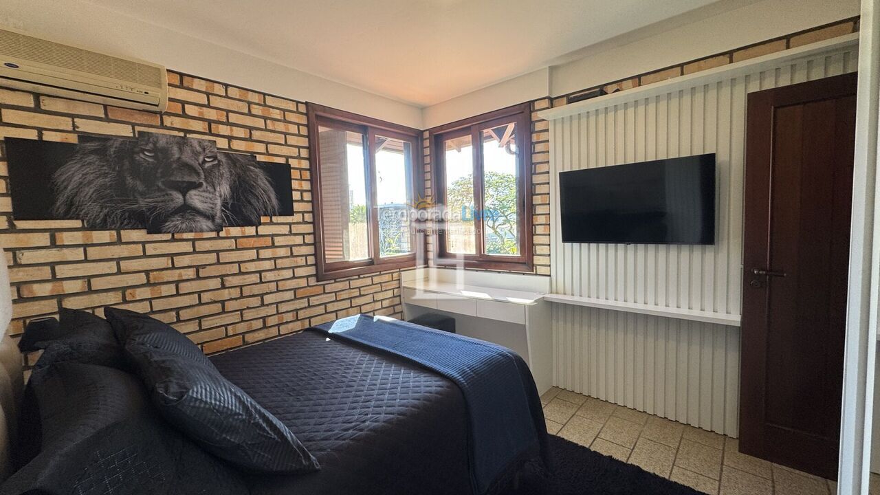 House for vacation rental in Florianopolis (Jurerê Internacional)