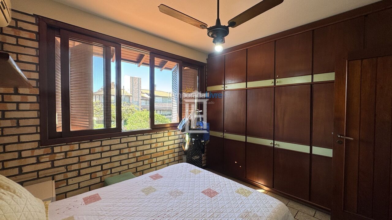 House for vacation rental in Florianopolis (Jurerê Internacional)