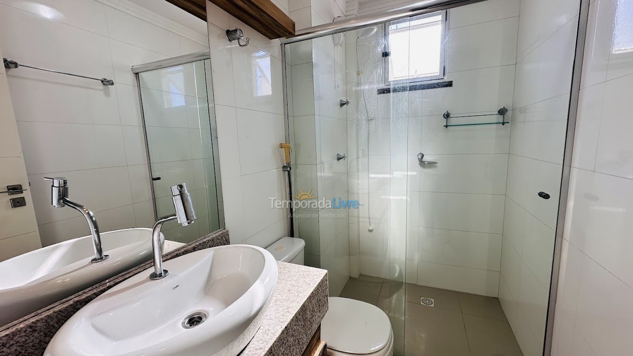 Apartamento para aluguel de temporada em Bombinhas (Praia de Bombas)