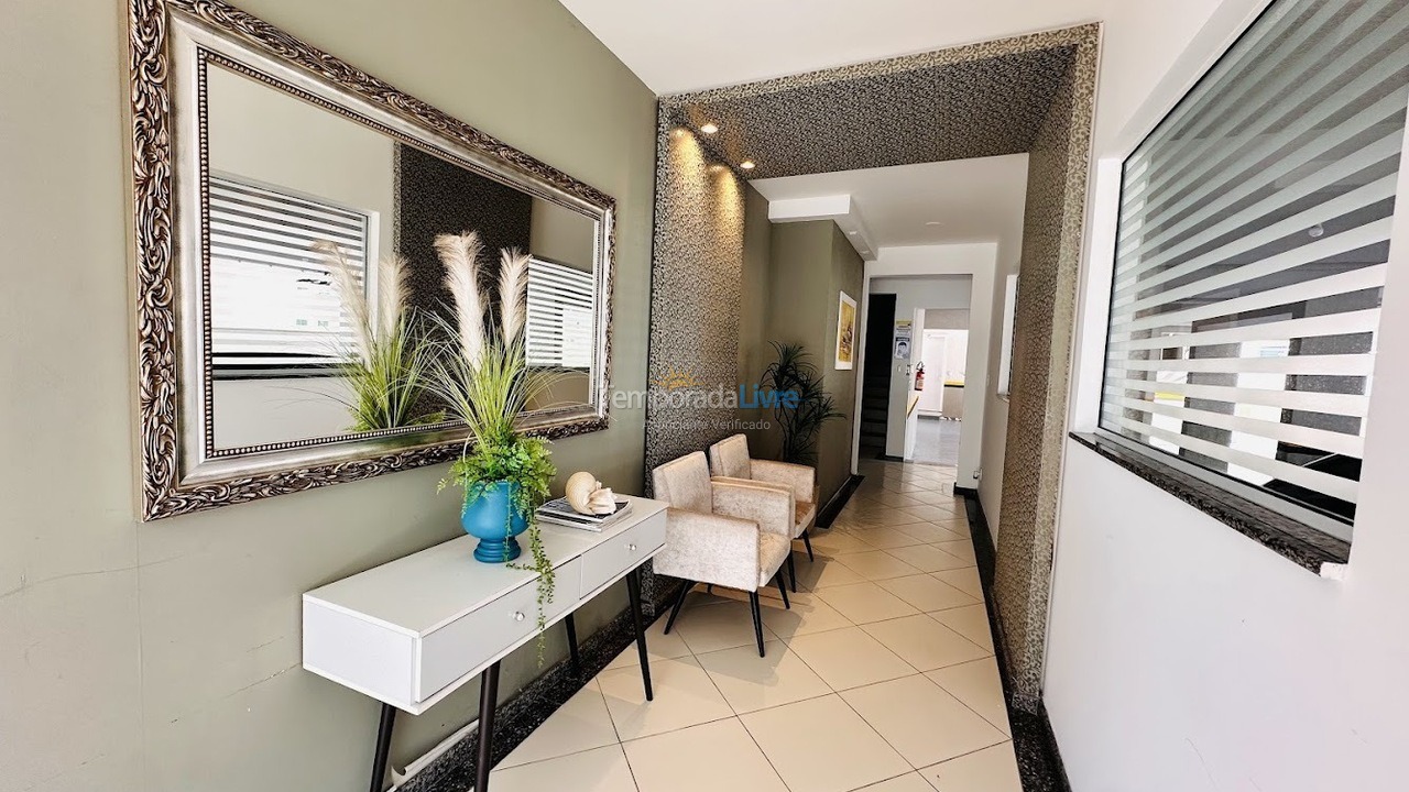 Apartamento para aluguel de temporada em Bombinhas (Praia de Bombas)