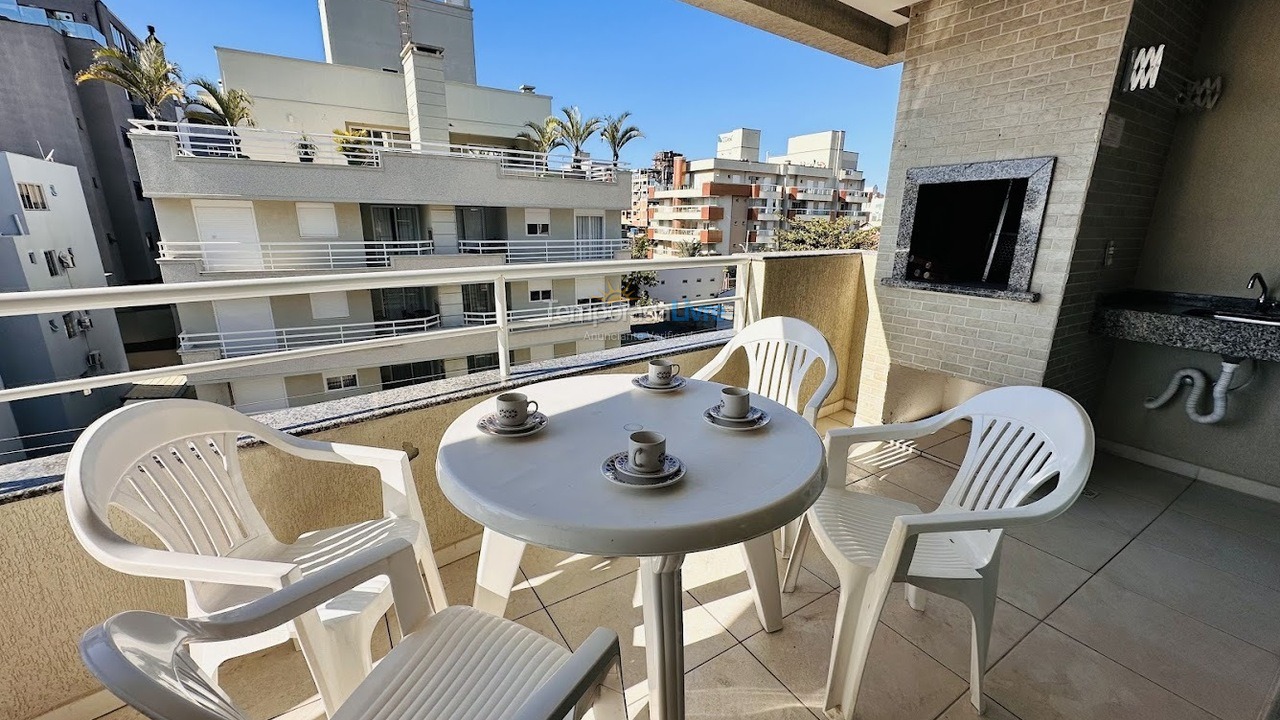 Apartamento para aluguel de temporada em Bombinhas (Praia de Bombas)