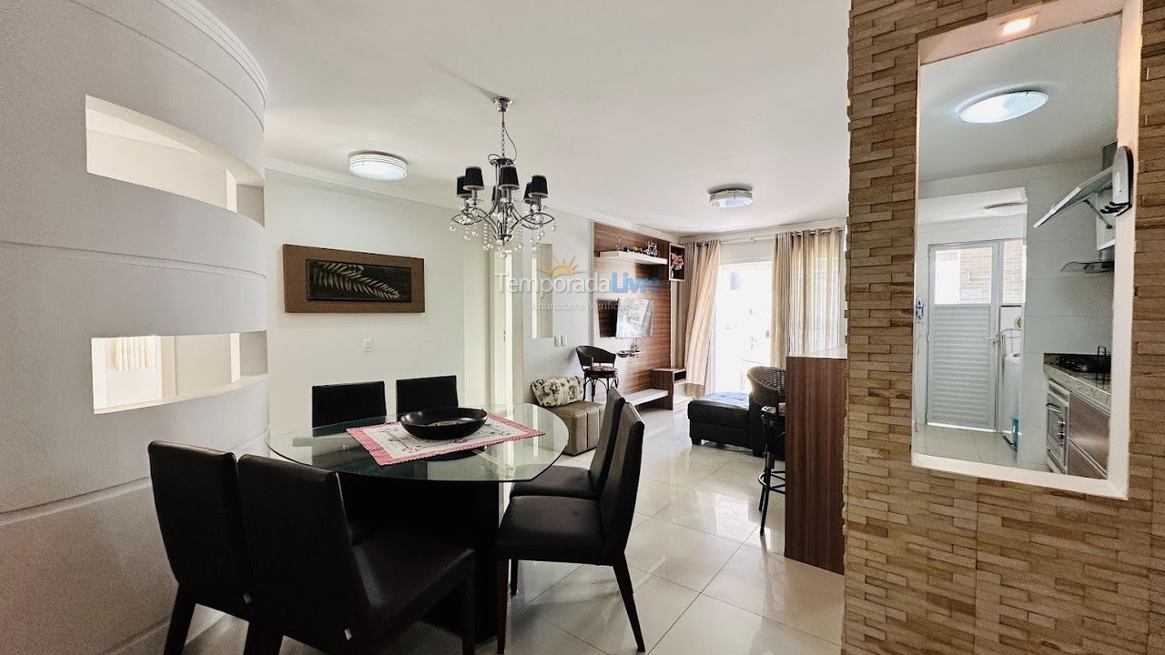 Apartamento para aluguel de temporada em Bombinhas (Praia de Bombas)