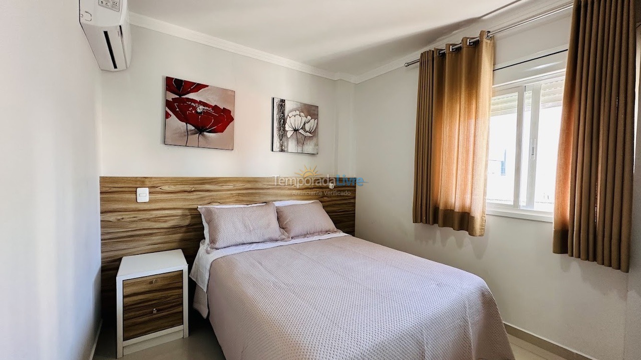 Apartamento para aluguel de temporada em Bombinhas (Praia de Bombas)