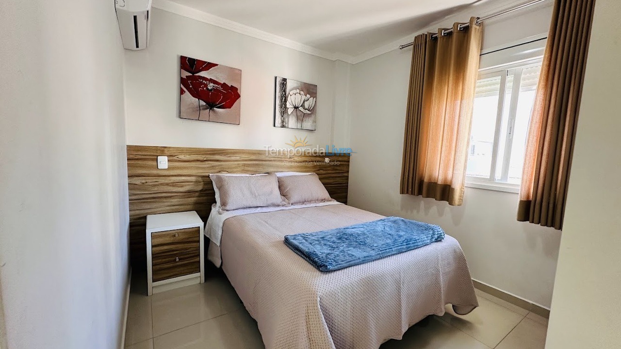 Apartamento para aluguel de temporada em Bombinhas (Praia de Bombas)