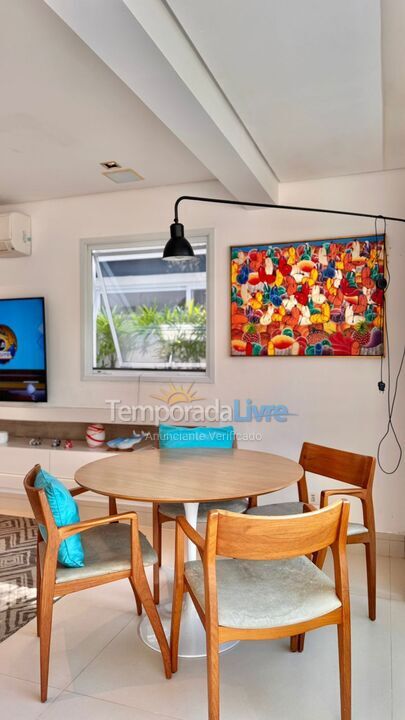 Casa para aluguel de temporada em São Sebastião (Praia da Baleia)