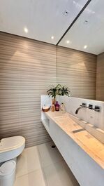 CASA MUITO ACONCHEGANTE NA PRAIA DA BALEIA