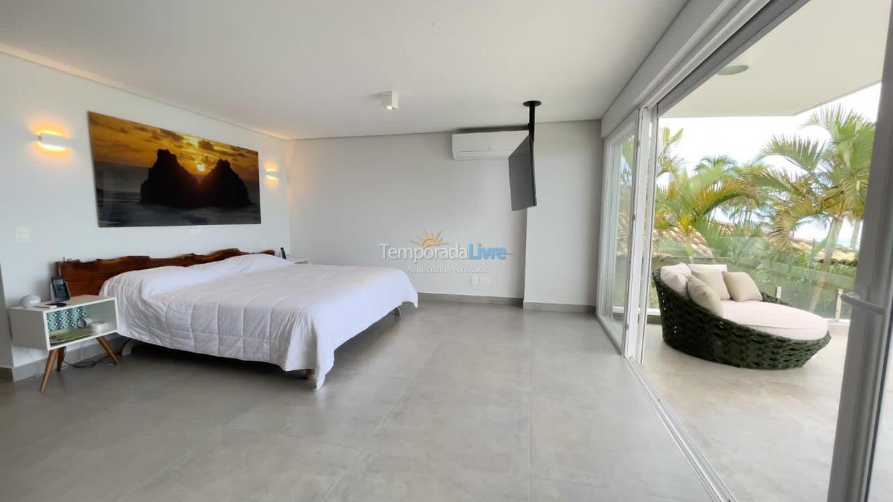 Casa para alquiler de vacaciones em São Sebastião (Praia da Baleia)