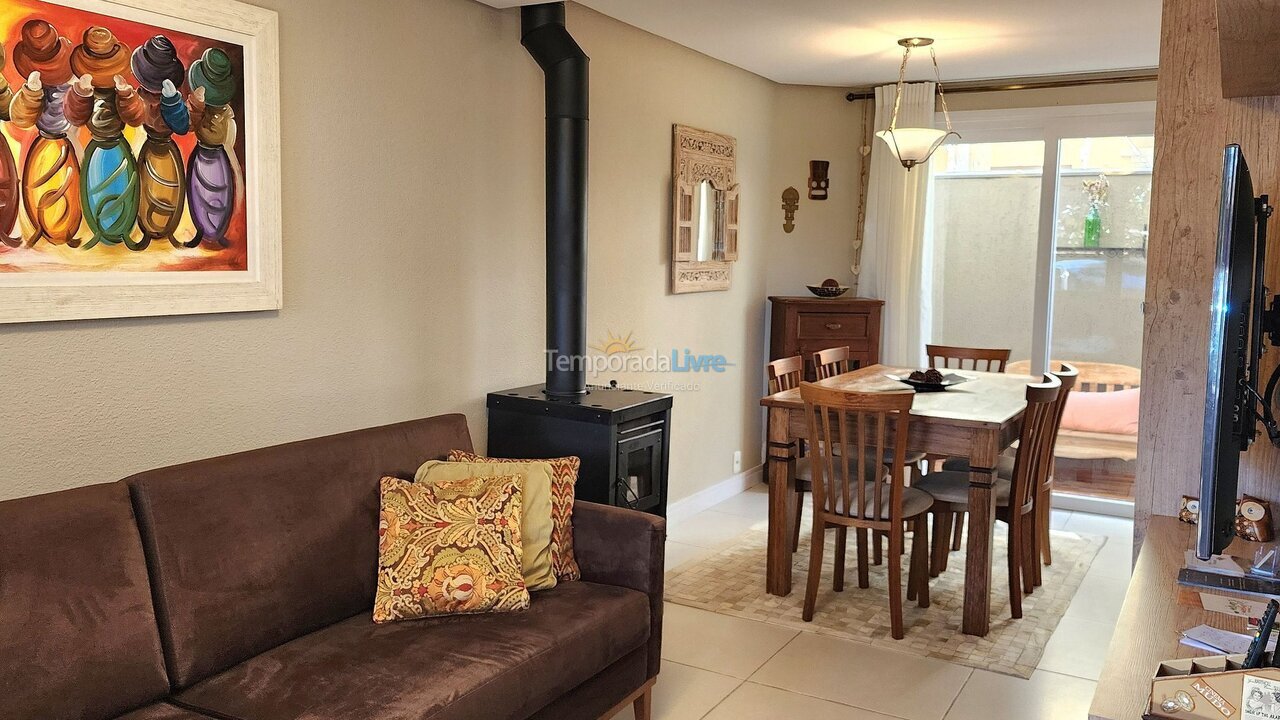 Apartment for vacation rental in Canela (Centro)