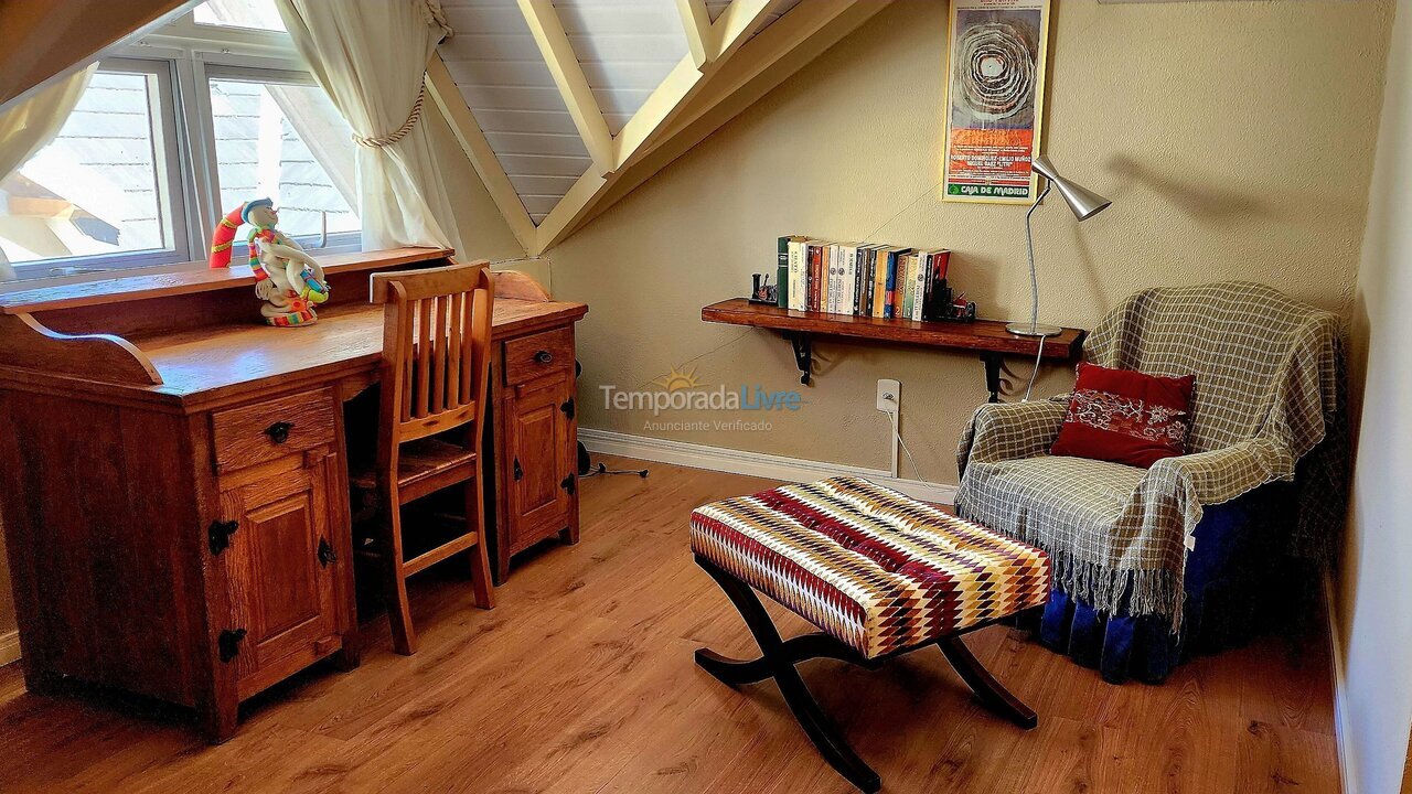 Apartment for vacation rental in Canela (Centro)